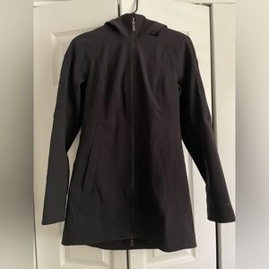 Lululemon Repel Shell Raincoat